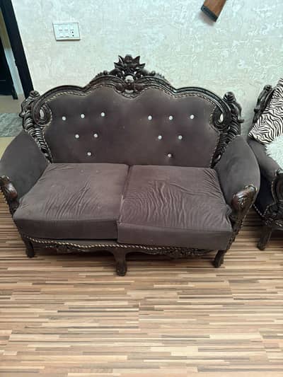 sofa set (3 seater) (1 seater) (1 seater)