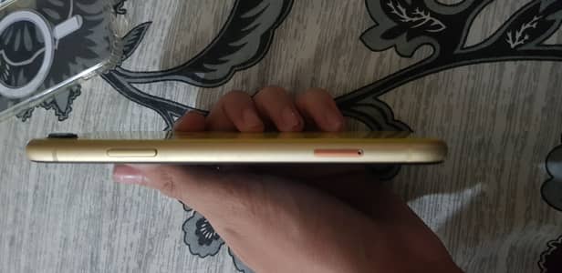 Apple iPhone XR