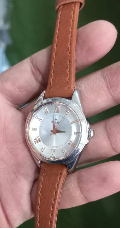 Titan Original Women Analog Watch – Brown Leather Strap