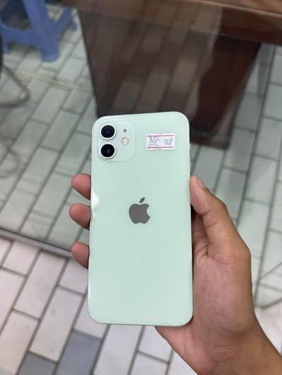 Apple iPhone 12