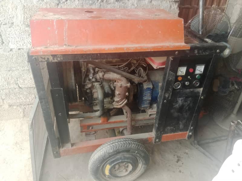 denyo 7.5 kvA silent Diesel/Gas/model 2016/excellent condition 1