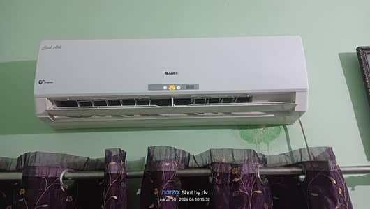 Gree Inverter 1 Ton