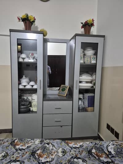 lamination bed and divider dresser