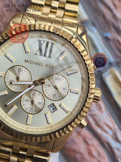 Brand New Michael Kors Lexington MK 8281 Gold tone.