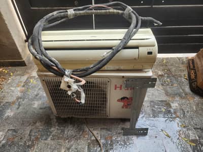 all ok ac 1ton with pipe and holder perfectly ok just install