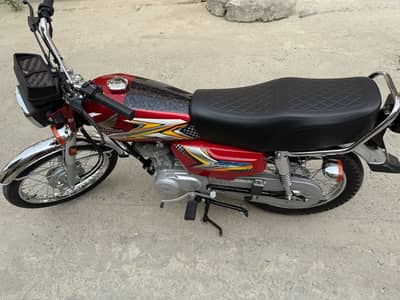 Honda CG125 Red 2025