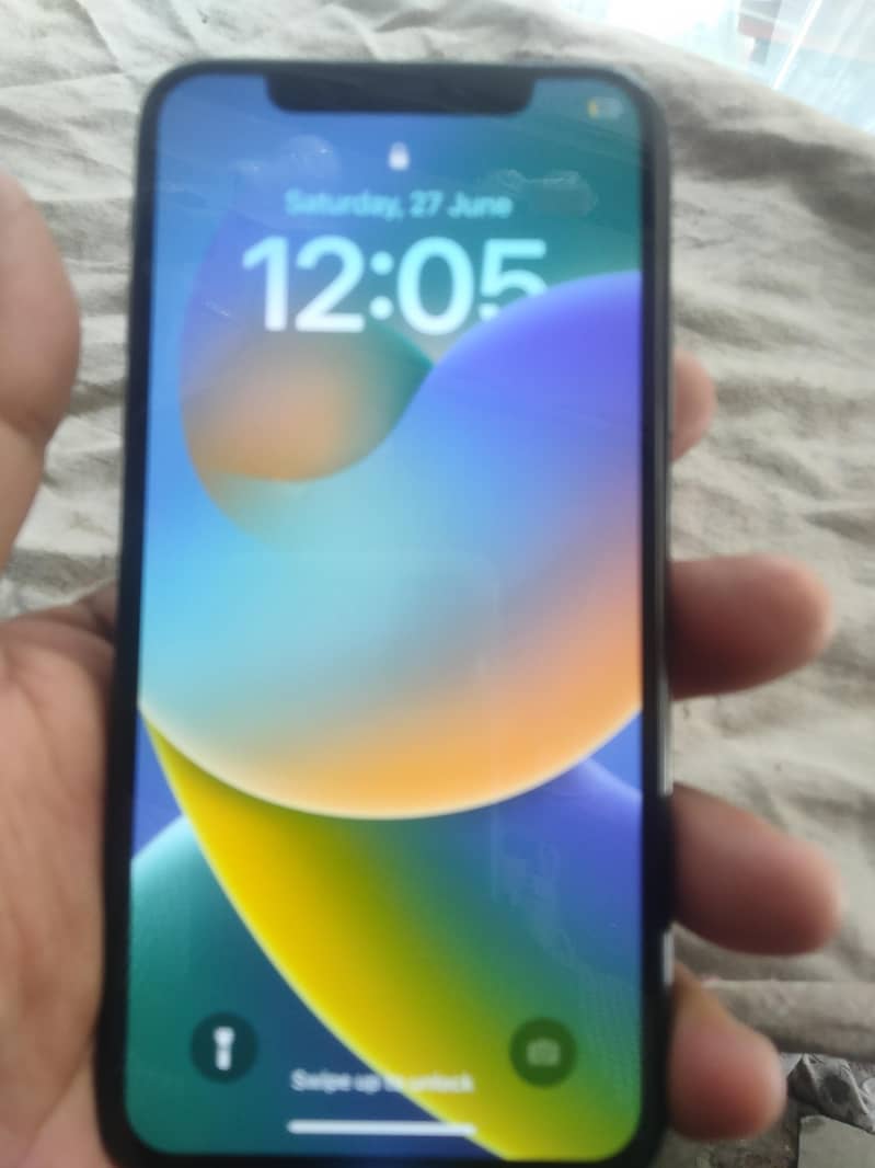 Apple iPhone X 0