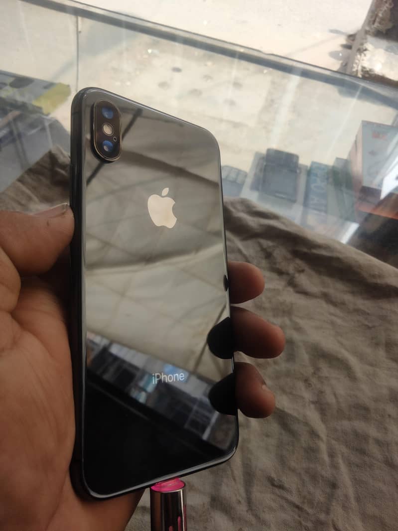 Apple iPhone X 2