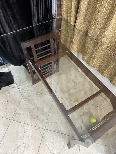 Dinning table