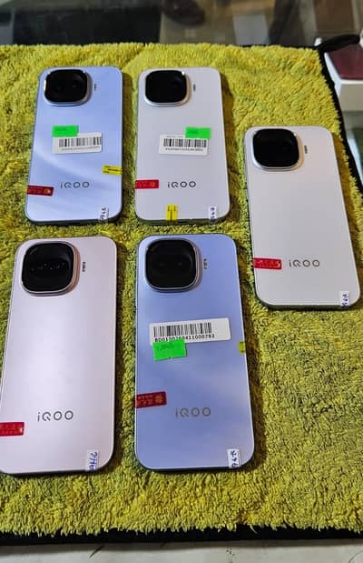 Vivo IQOO Z11 Tubro / 8s Gen 4 / Non PTA Non Active / Pta Tax ( 30k )