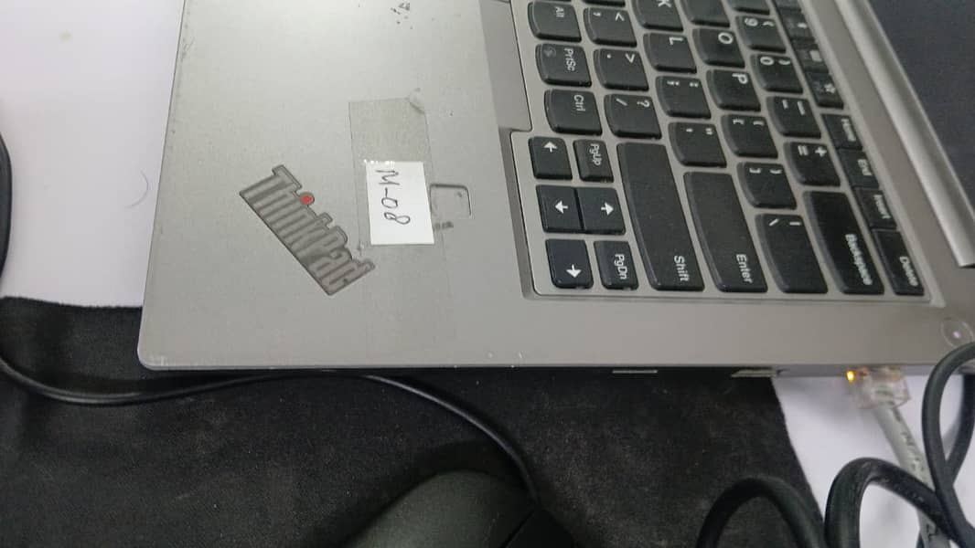 Lenevo e490 14 inch 3