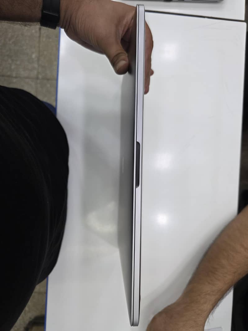 Macbook Pro 2019  15" 4
