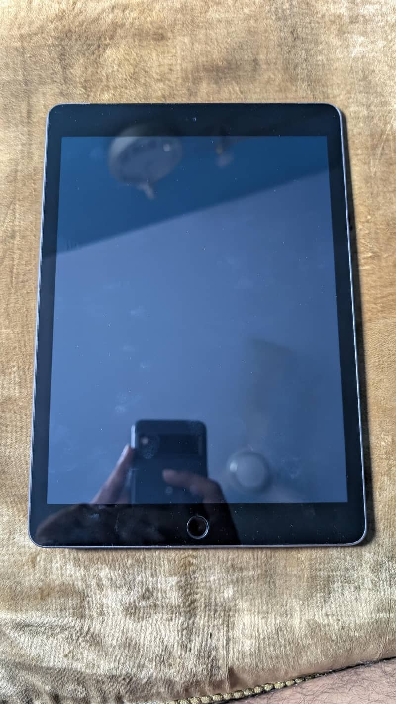 iPad 7th generation 1