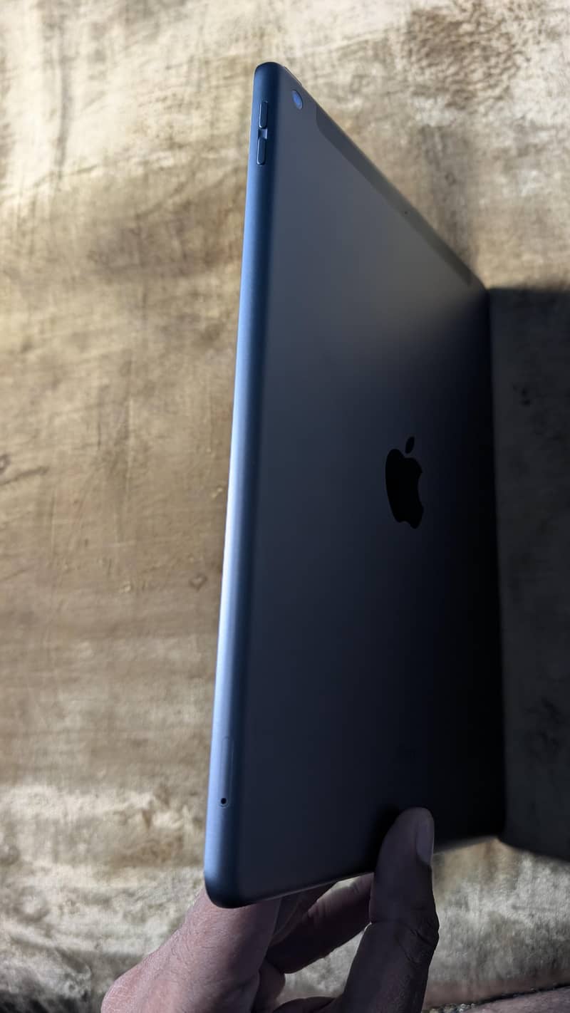 iPad 7th generation 3