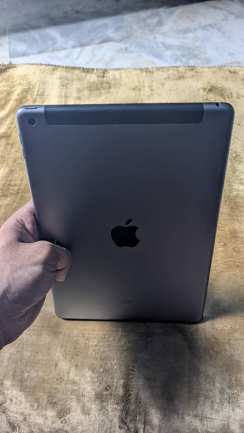 iPad 7th generation 5