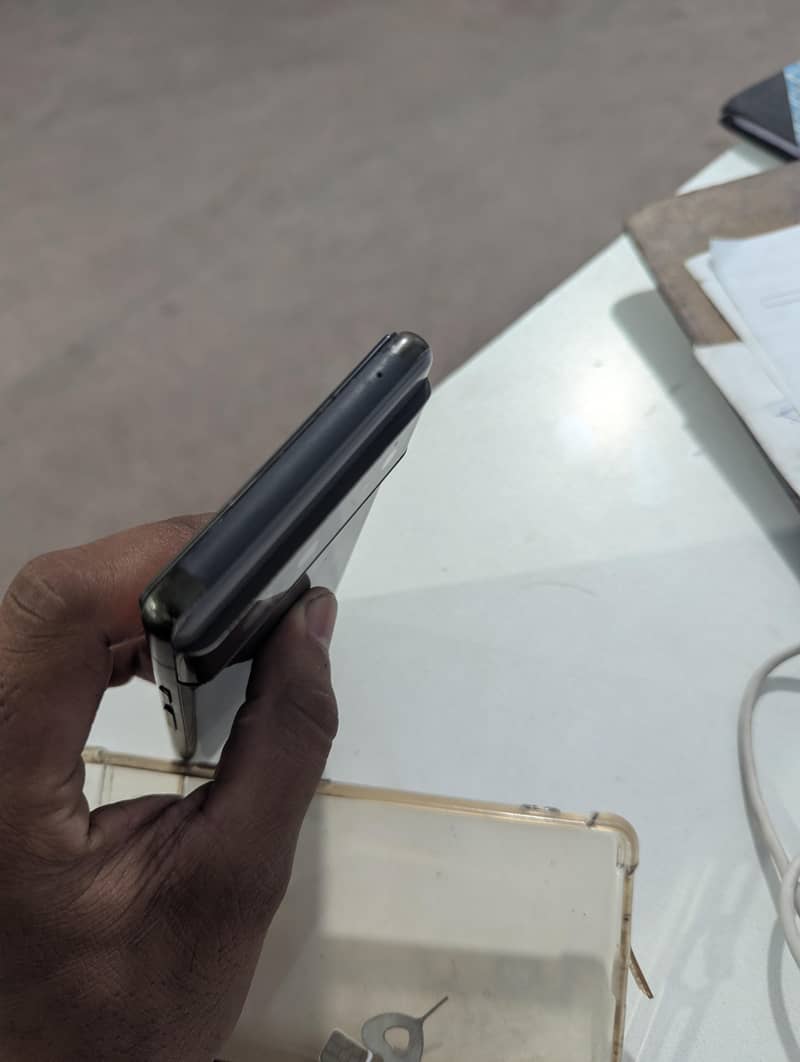 Google Pixel 6 5