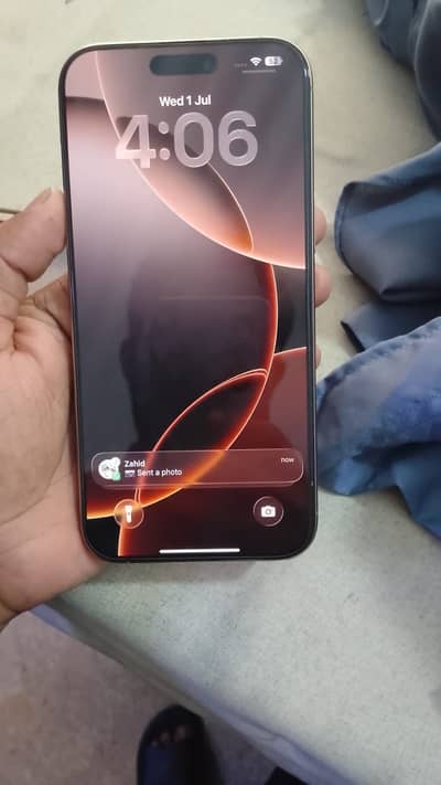 Apple iPhone 16 Pro Max