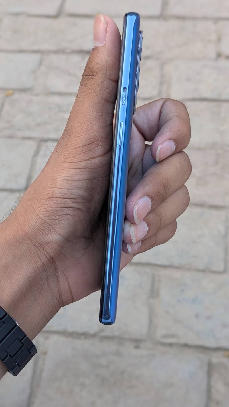 One Plus 9 5