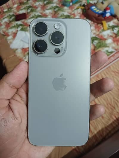 Apple iPhone 15 Pro