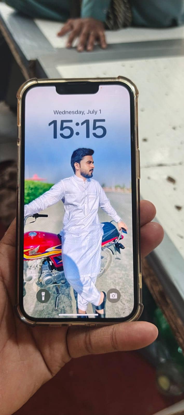 Apple iPhone 14 1