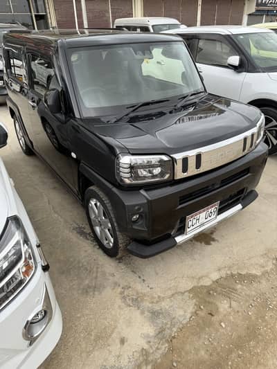 Daihatsu Taft G chrome venture