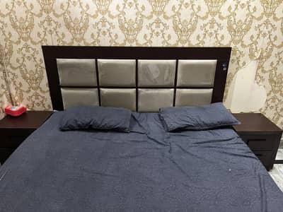 Bed in Excellent Condition
