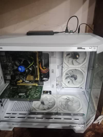 COMPUTER CASING