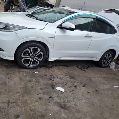 Honda Vezel 2015