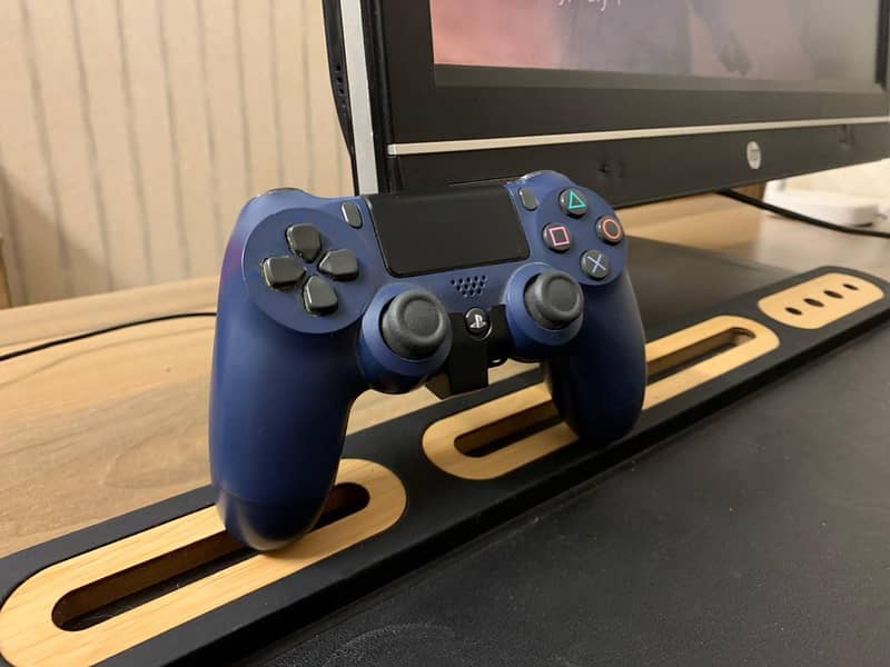 ps4 oraginal controller 0