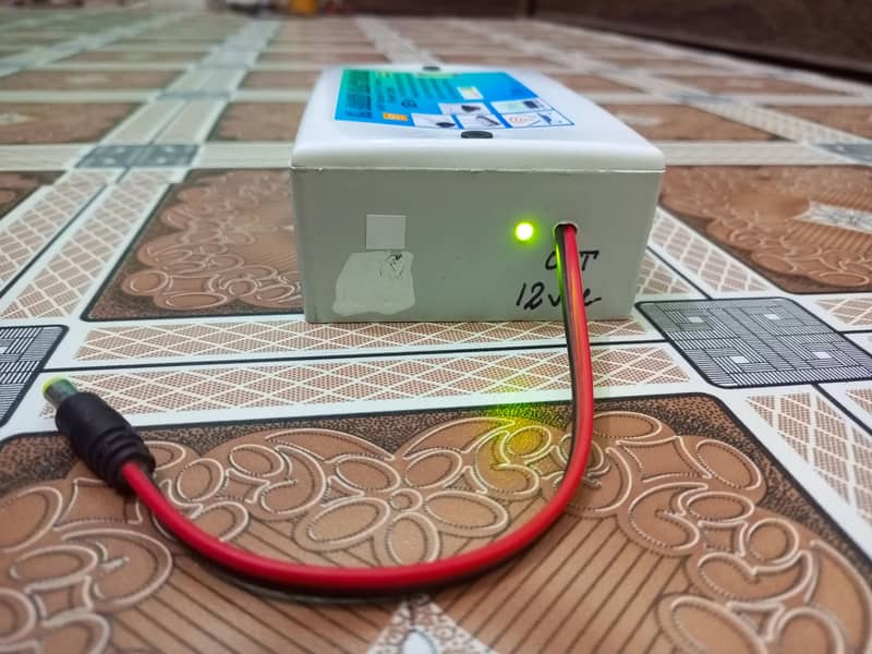 Router & Camera mini UPS 2