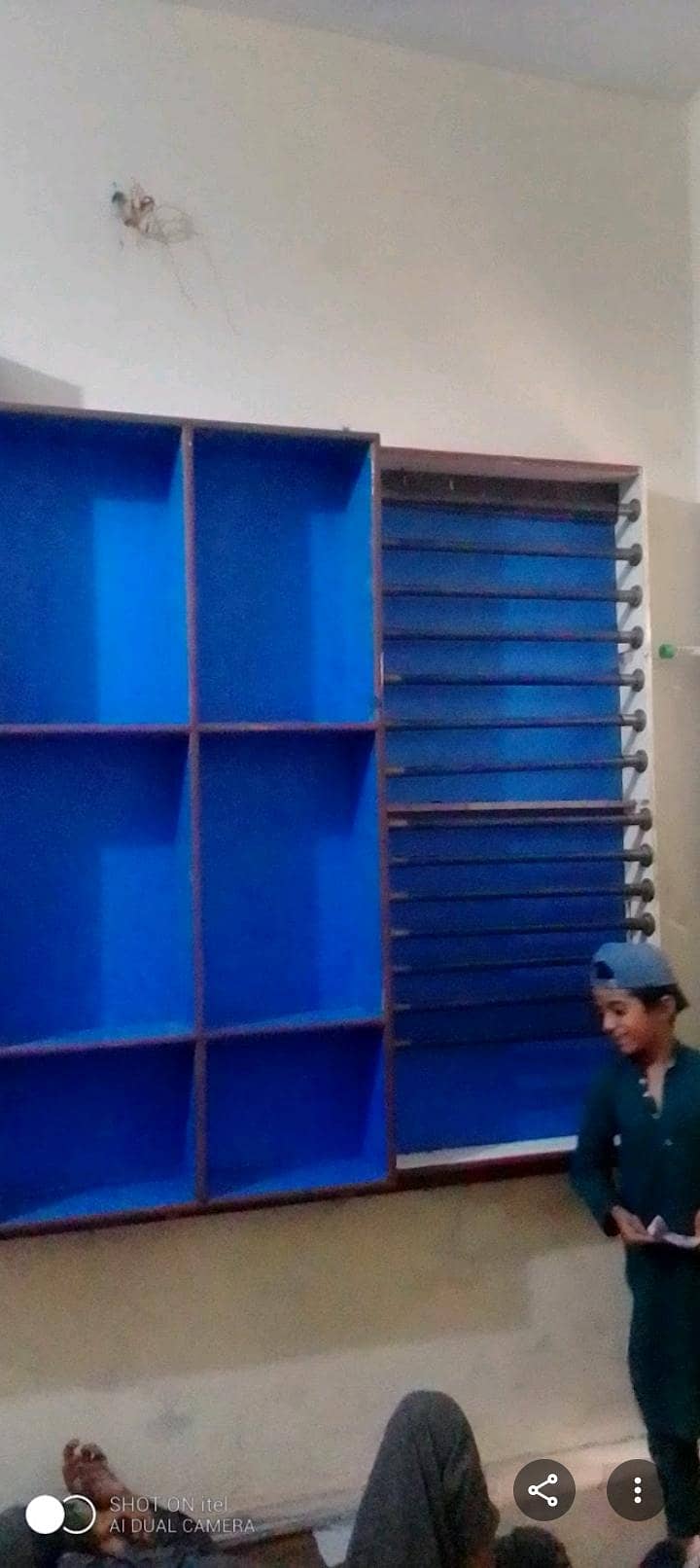 shop rack 0