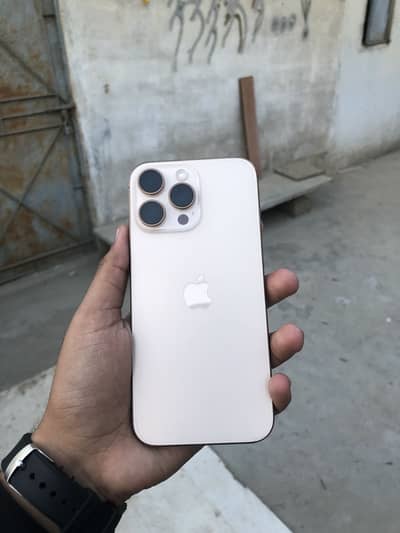 Apple iPhone 16 Pro Max