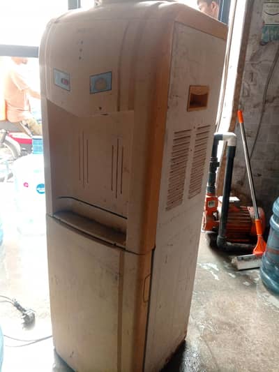 water dispenser