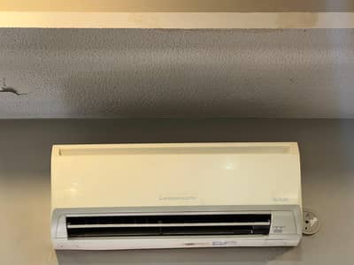 Mitsubishi 1.5 ton AC