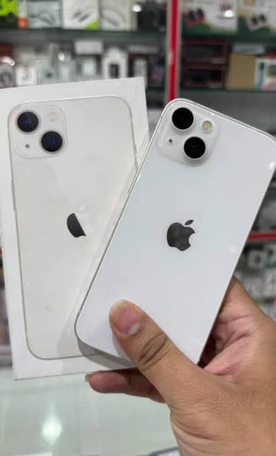 Apple iPhone 13