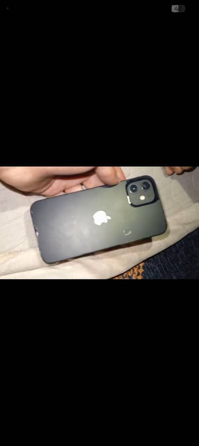 Apple iPhone 12