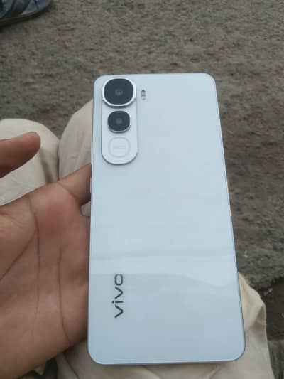 Vivo Y400