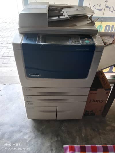 photocopy machine with stabilizer