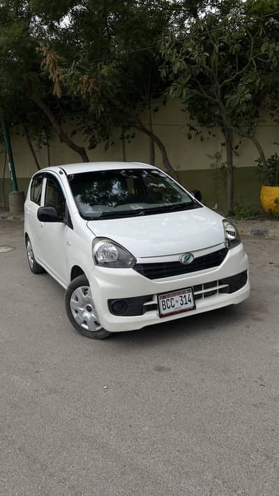 Daihatsu Mira 2014