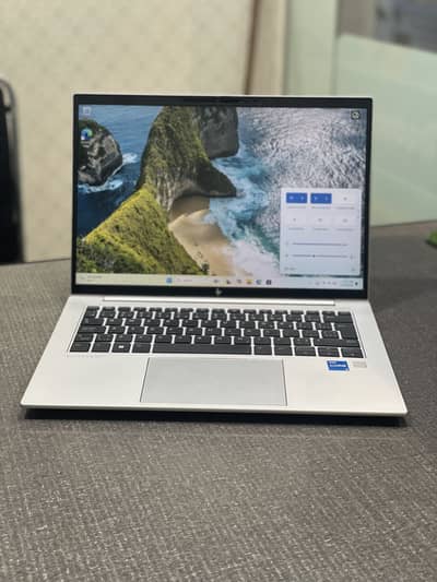 Hp Elitebook 840 g9 i5-12th 16gb DDR5/512gb NVMe