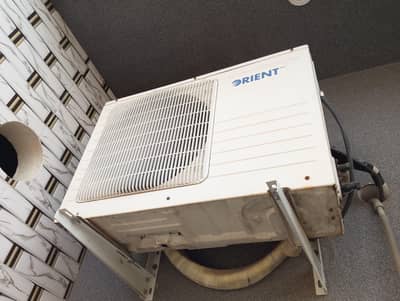 Orient Ac non inverter 1 ton