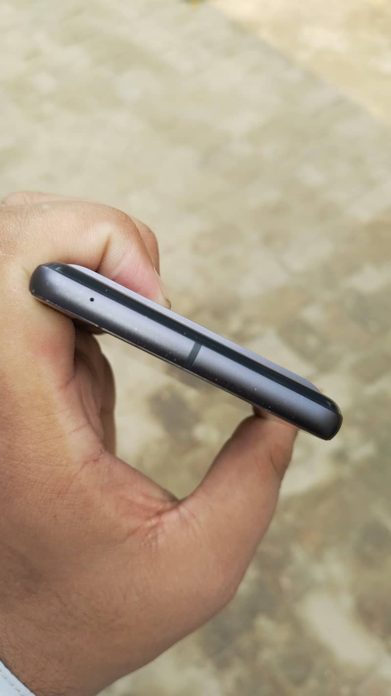 Google Pixel 7 5
