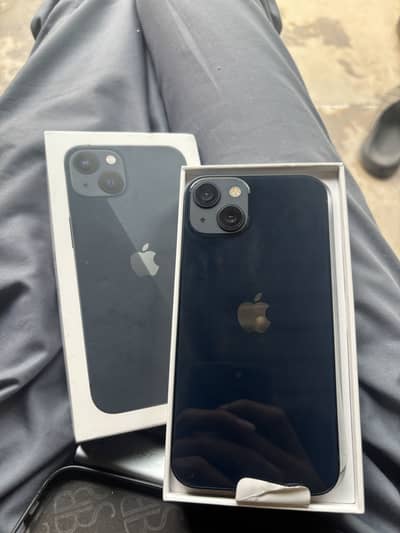 iPhone 13 with box Non pta jv condition 10/10