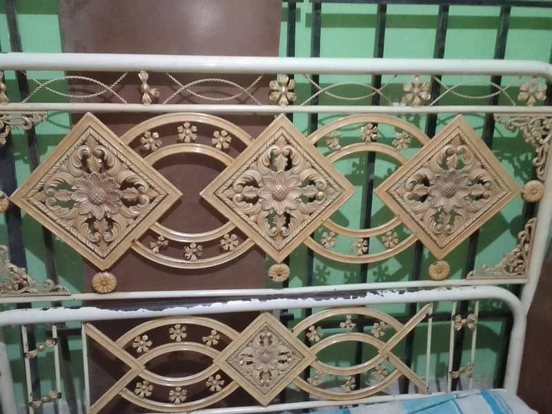 Metal Structure Bed 0