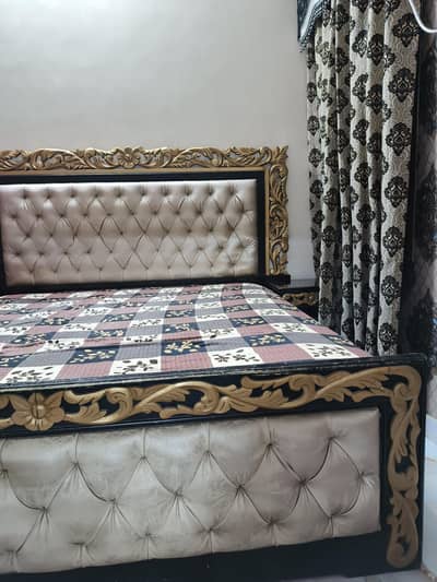 Selling Luxury Bedroom Set