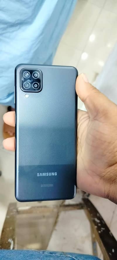 Samsung Mobile A12