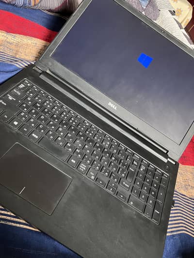 DELL LATITUDe 3560