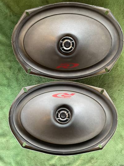 mixed 6x9 inches speakers