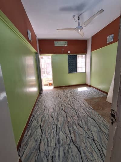 2 Bed Drawing Dining On 1st Floor West Open