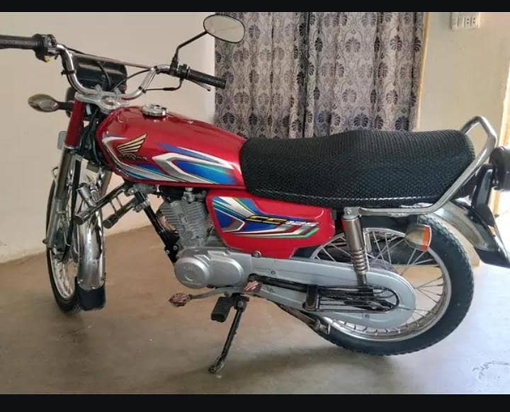 CG 125 3